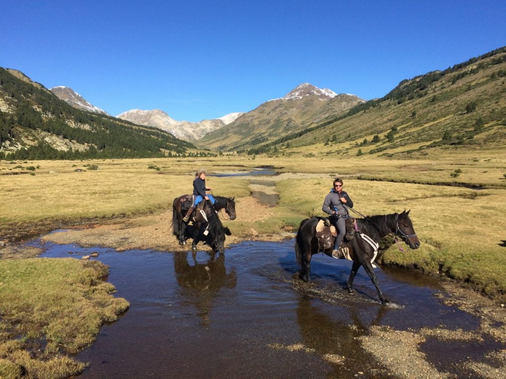 ballade à cheval en montagne